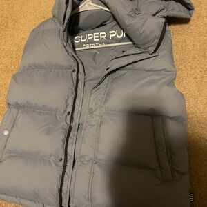Aritzia SUPERPUFF